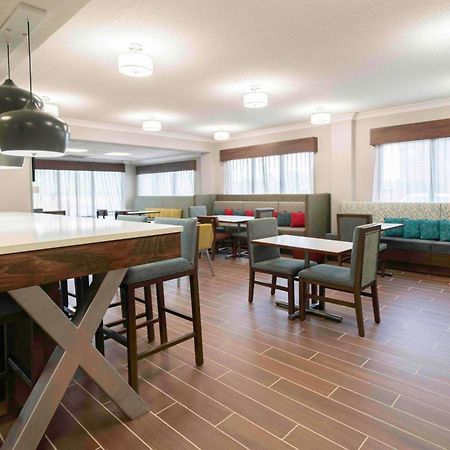 Hampton Inn St. Louis - Westport Maryland Heights Extérieur photo