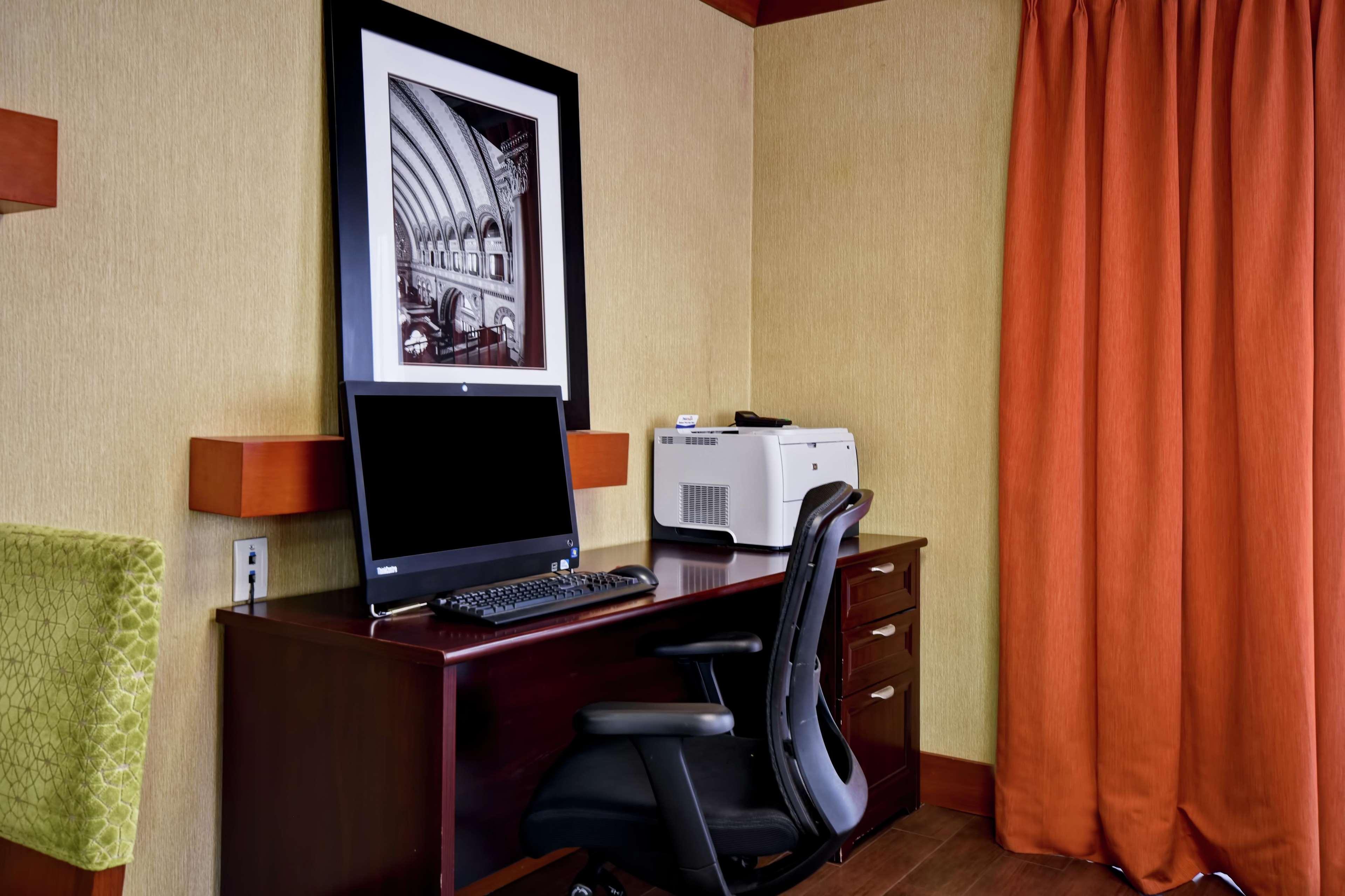 Hampton Inn St. Louis - Westport Maryland Heights Extérieur photo