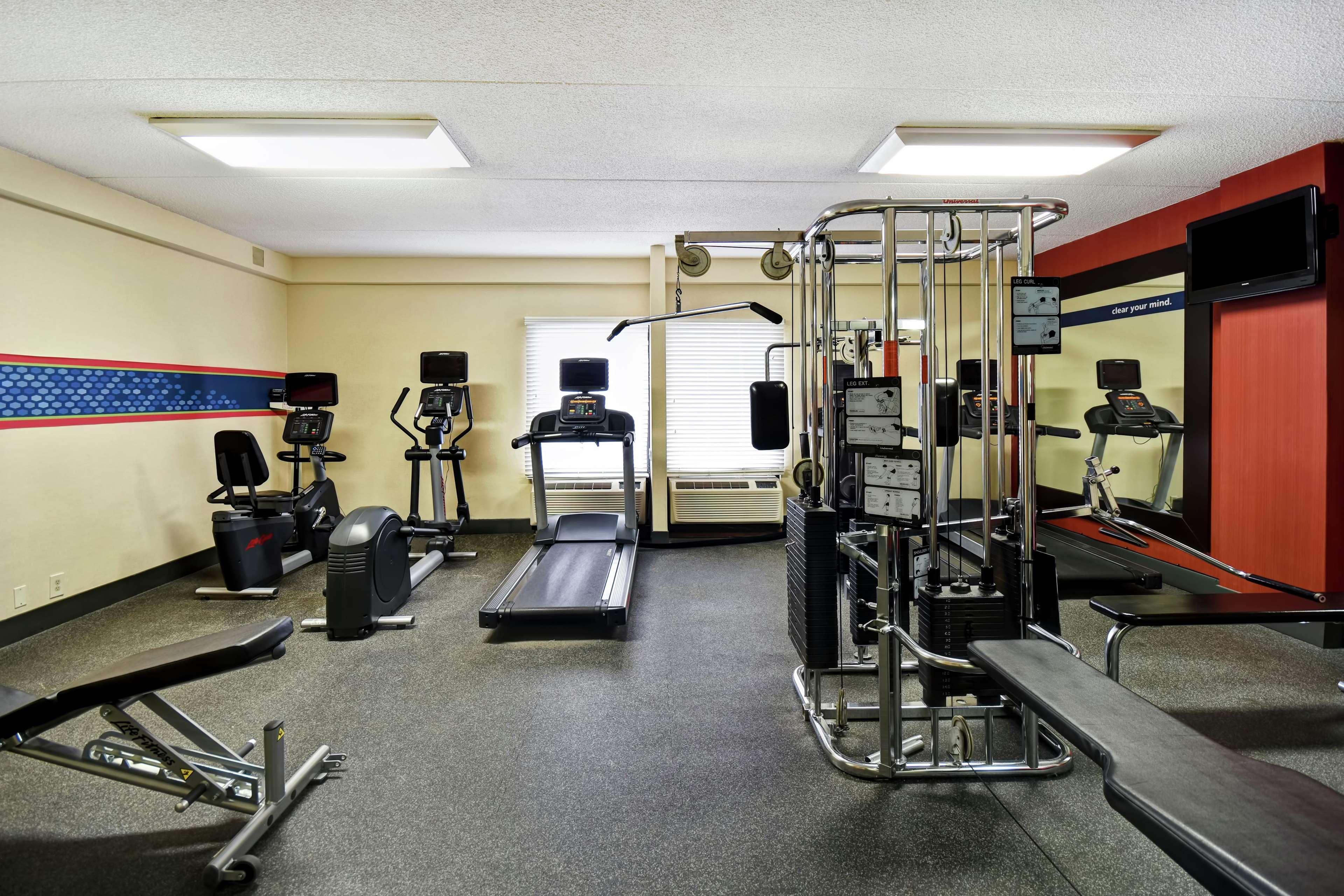 Hampton Inn St. Louis - Westport Maryland Heights Extérieur photo
