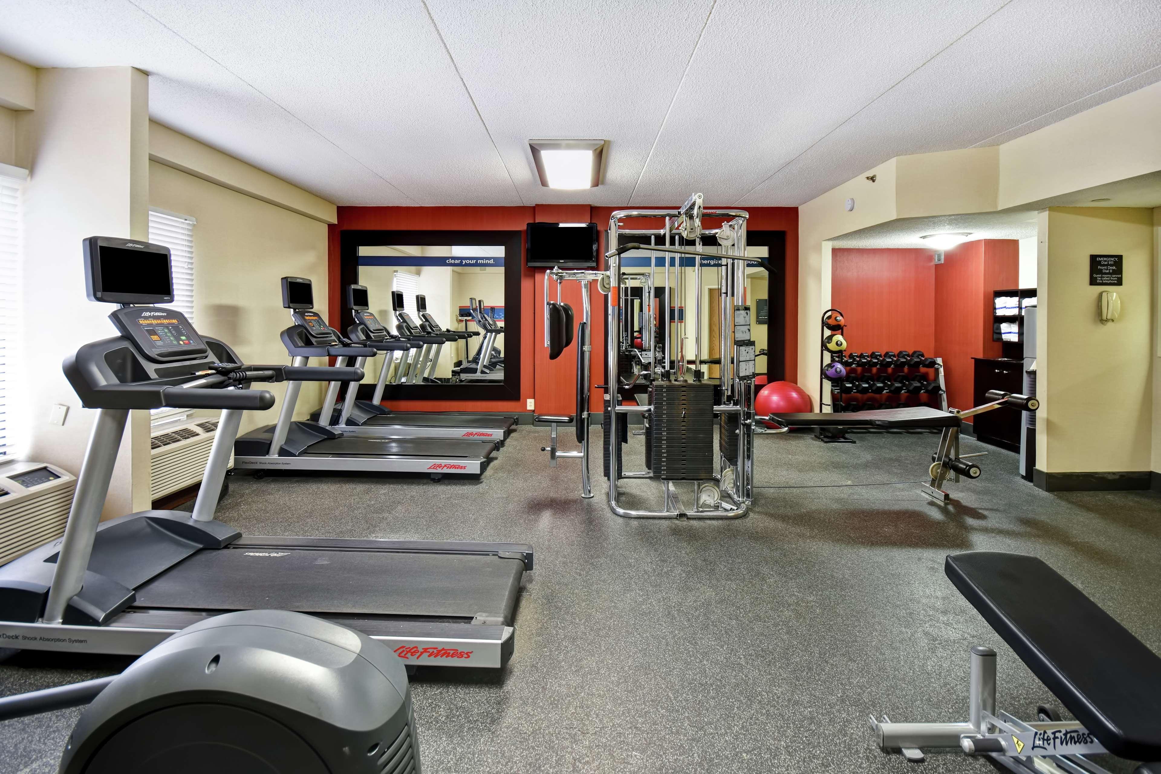 Hampton Inn St. Louis - Westport Maryland Heights Extérieur photo