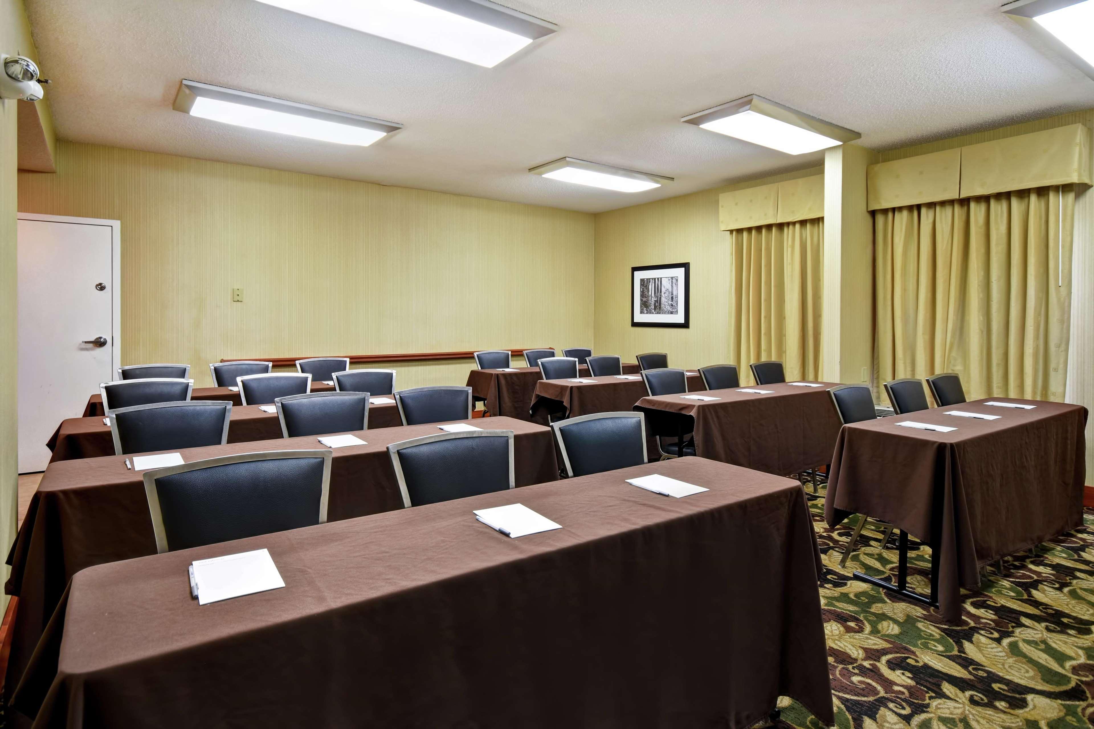 Hampton Inn St. Louis - Westport Maryland Heights Extérieur photo