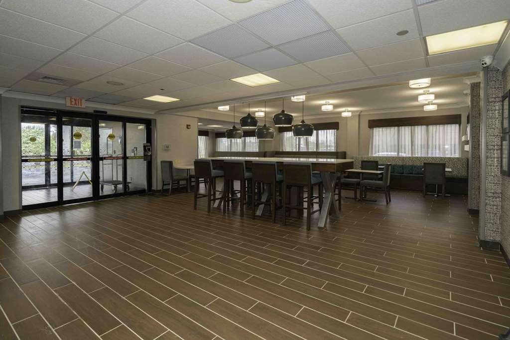 Hampton Inn St. Louis - Westport Maryland Heights Extérieur photo