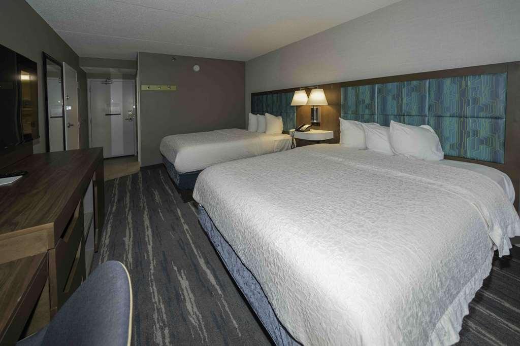 Hampton Inn St. Louis - Westport Maryland Heights Chambre photo