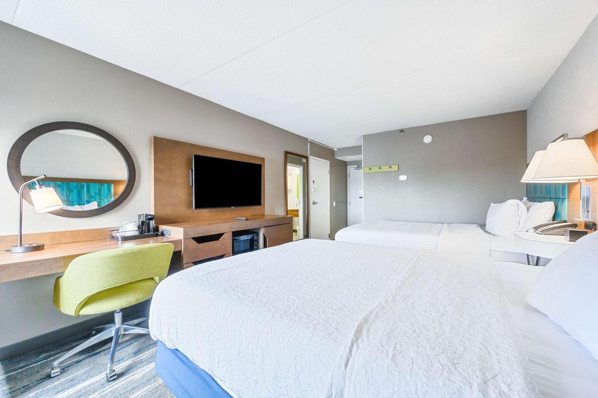 Hampton Inn St. Louis - Westport Maryland Heights Extérieur photo